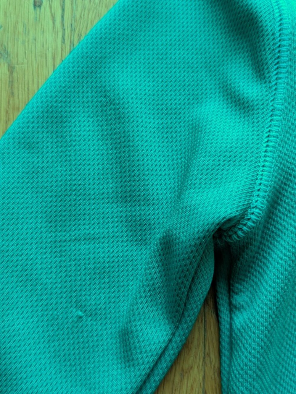 Baby Gap Rashguard - Picture 5 of 8